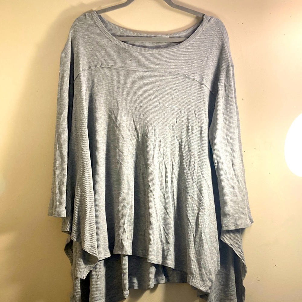 Jodifl comfy flowy soft top